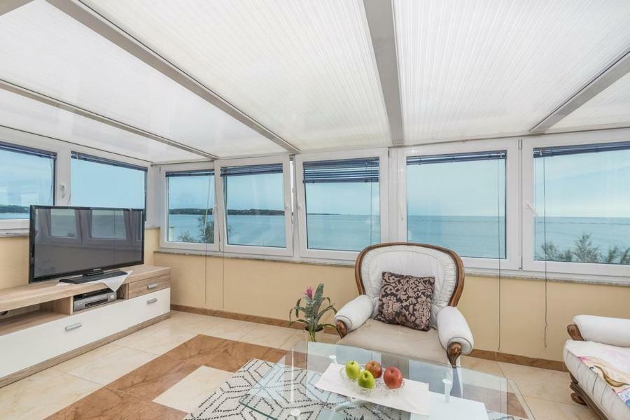 Apartment Lion Novigrad Istria Eksteriør billede